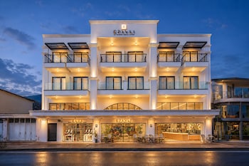 enorme epavli urban living
