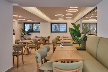 enorme epavli urban living