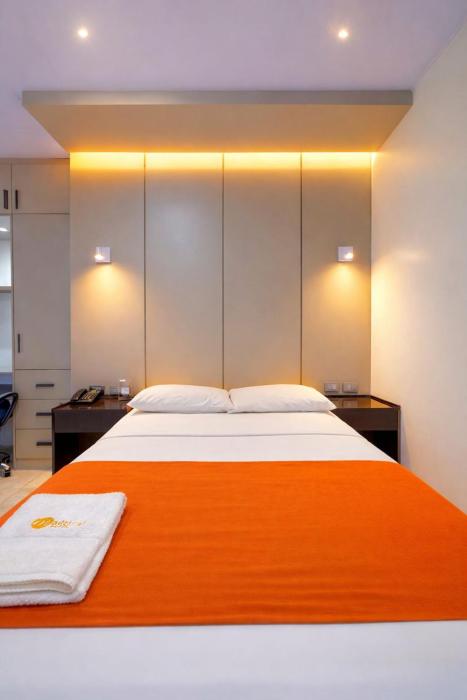 hotel madrigal