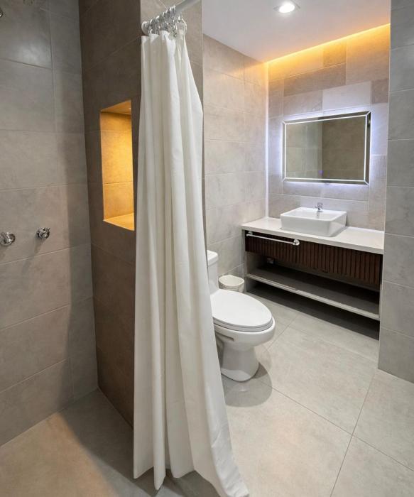 hotel madrigal