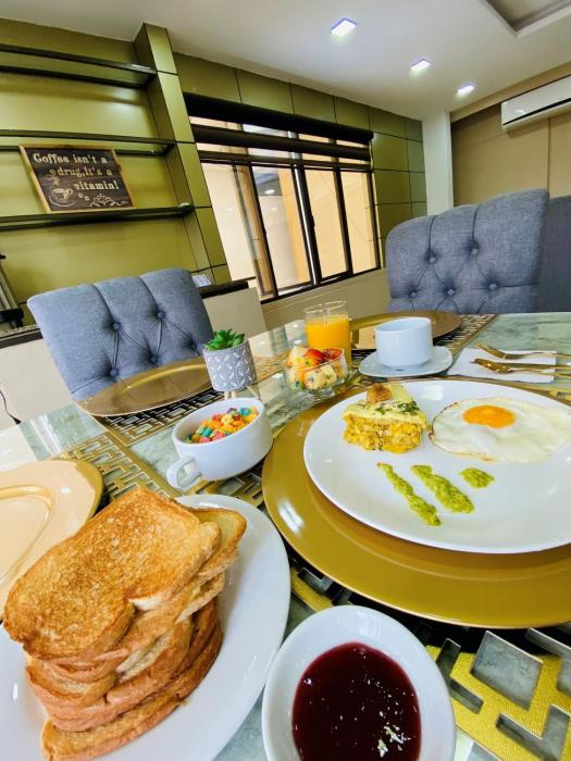 hotel madrigal