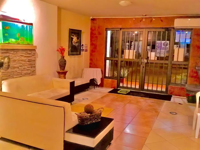 hotel madrigal