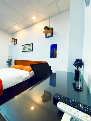 hotel madrigal
