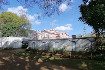 queenspark guest house