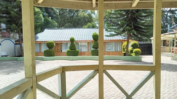 queenspark guest house