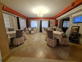 queenspark guest house
