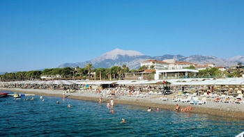 pera aura resort hotel and spa all inclusive