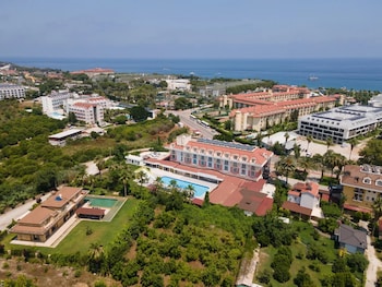 pera aura resort hotel and spa all inclusive