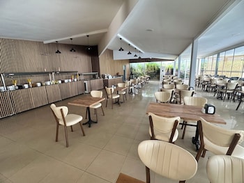 pera aura resort hotel and spa all inclusive