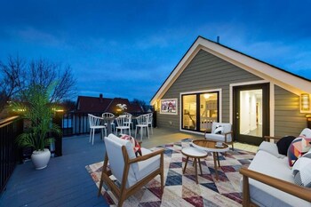 luxury modern harrison west townhome