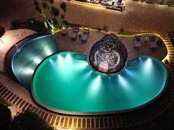 Fuxian Lake Lanshan Su Ant Nest Homestay,,4 star
