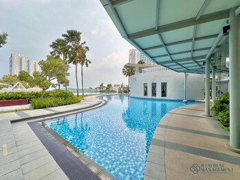 Teega Residence By Stayrene,,3 star