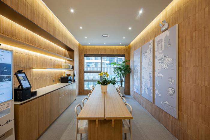 haeundae marine capsule hotel and spa