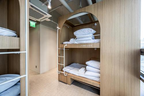 haeundae marine capsule hotel and spa