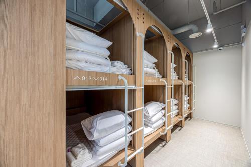 haeundae marine capsule hotel and spa