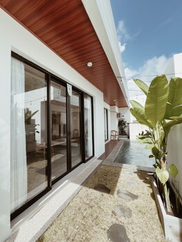 villa indah