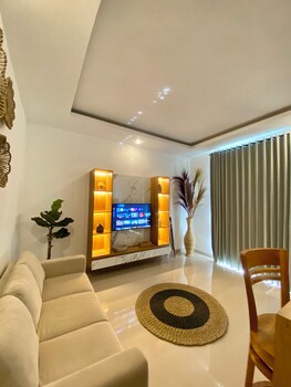 villa indah