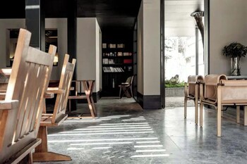 dali ancient city xishan designer hotel