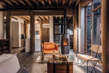dali ancient city xishan designer hotel