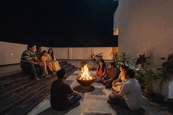 white forest pv hotels