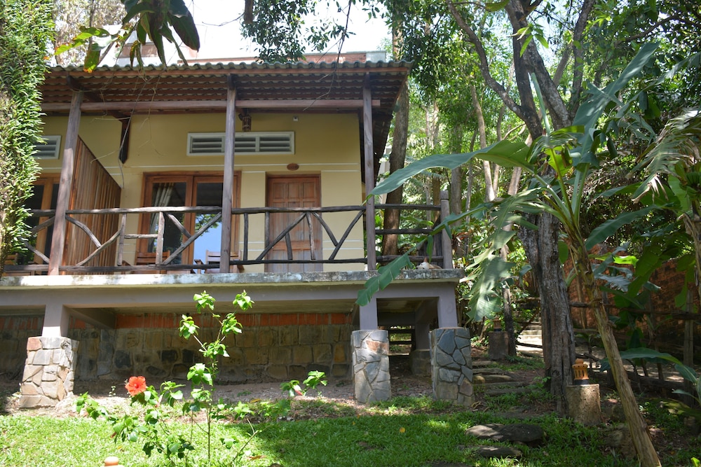 ancarine beach resort