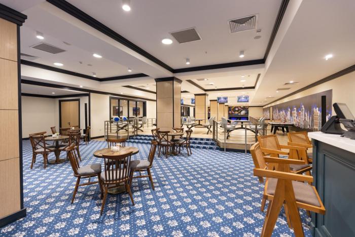 gis hotel ganja