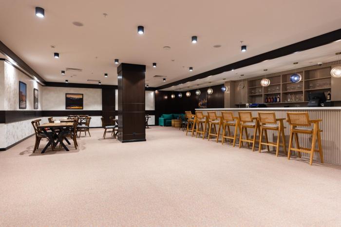 gis hotel ganja
