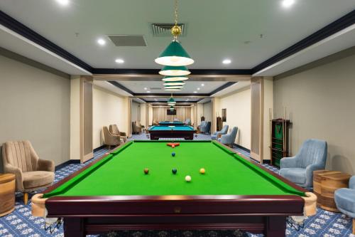 gis hotel ganja