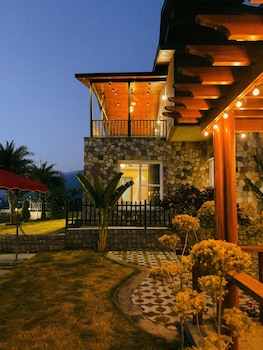 kachnar house