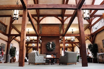 sauder village heritage inn
