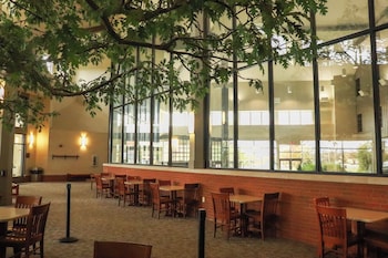 Sauder Village Heritage Inn,,3 star