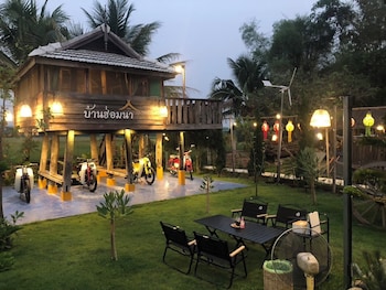 Smile Homna Rest House,,3 star