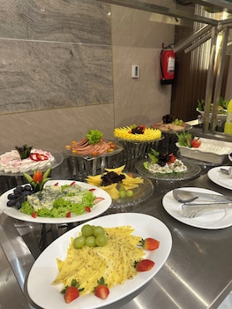 alansar platinum hotel