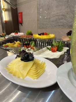 alansar platinum hotel