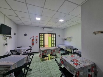 quartus hotel