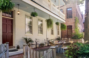 rachaels inner harbor boutique inn