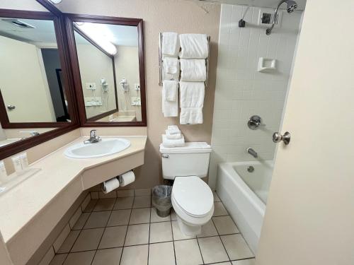 derby hotel and suites