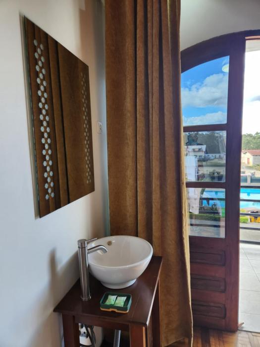 mangoro hotel