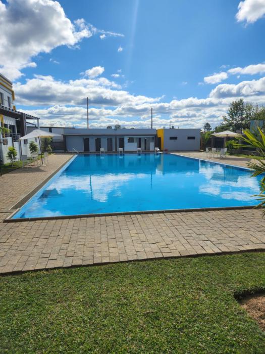 mangoro hotel