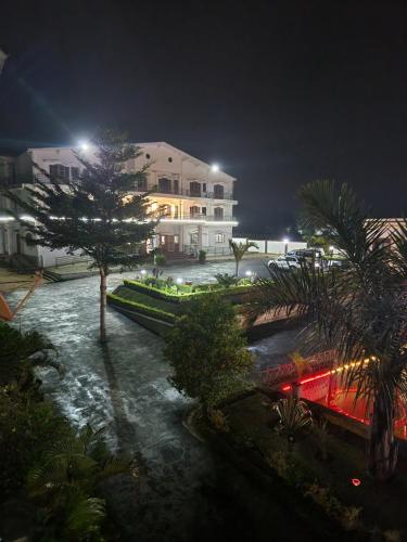 mangoro hotel