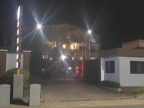 mangoro hotel
