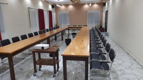 mangoro hotel