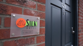 silk hotel