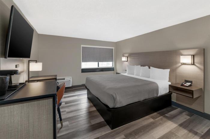 red lion inn and suites kansas city