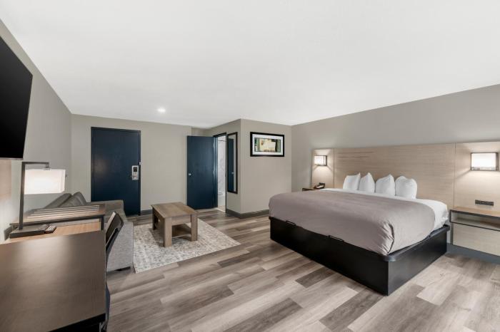 red lion inn and suites kansas city