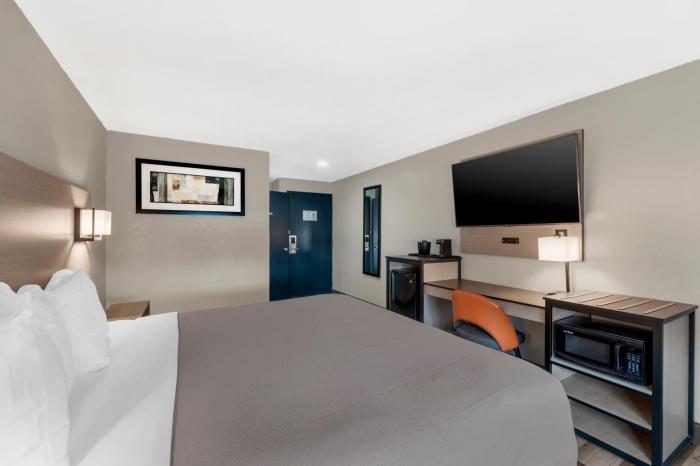 red lion inn and suites kansas city