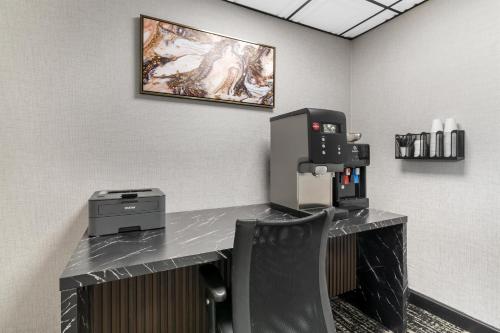 red lion inn and suites kansas city
