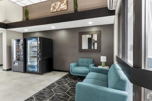 red lion inn and suites kansas city