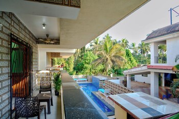eyokar 4 bhk villa candolim