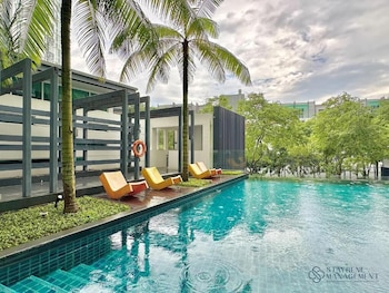 1 Medini Legoland By Stayrene,,3 star